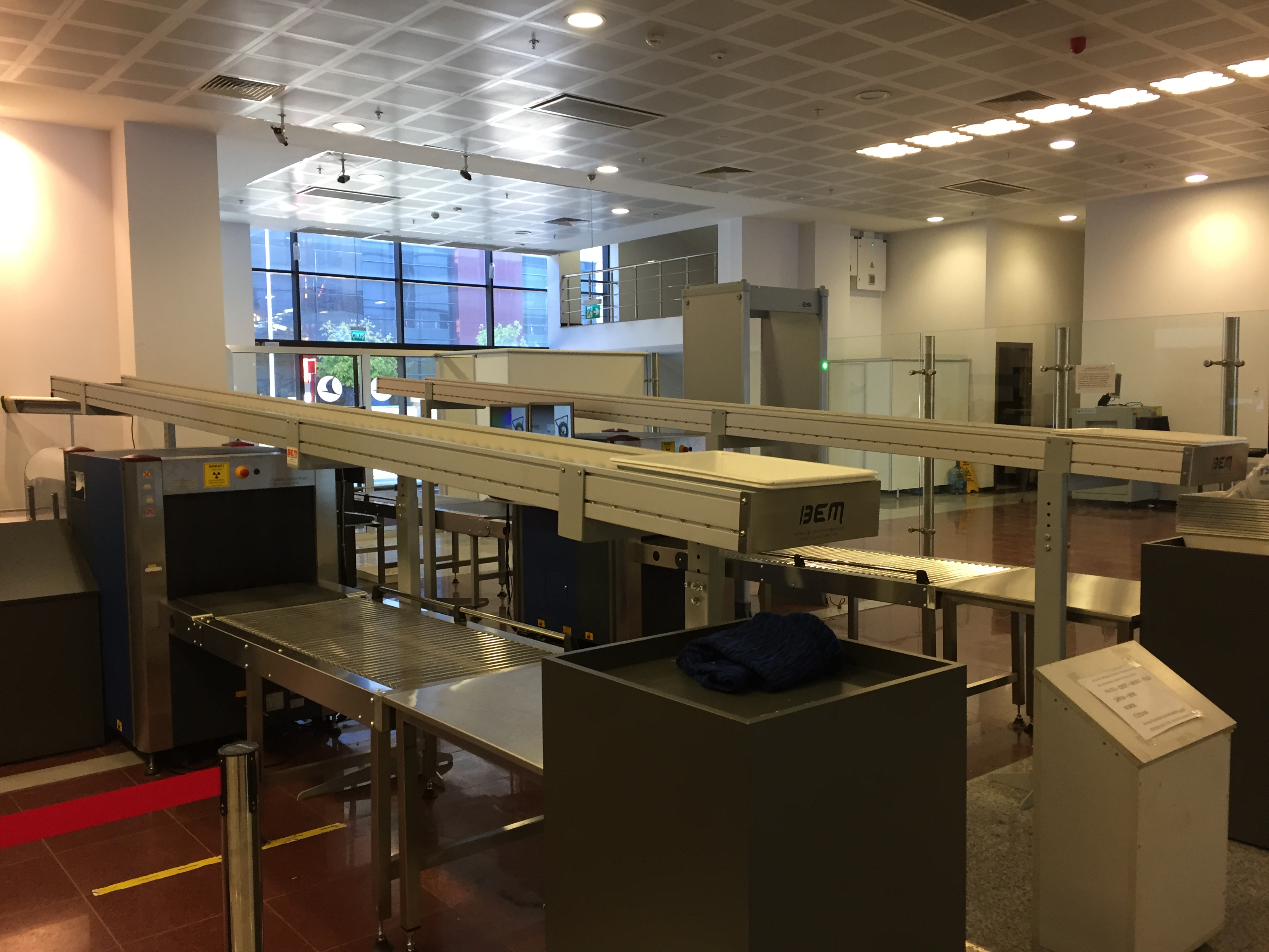 X-ışınlı Güvenlik Konveyörü